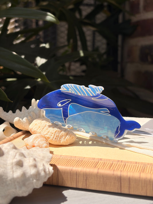 Caimán hair clip ballena jorobada tipo nácar