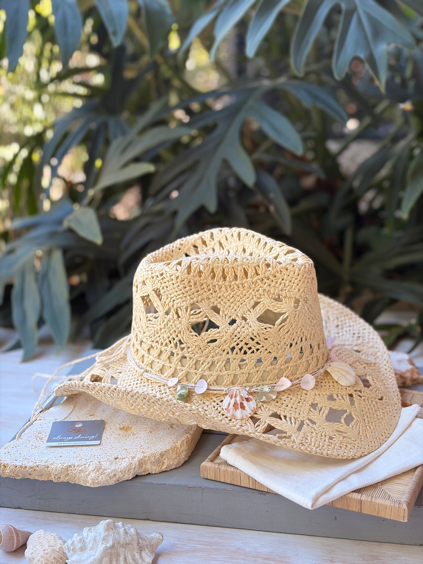 Sombrero tipo vaquero macramé dijes de mar