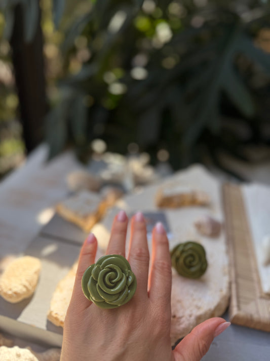Anillo rosa verde