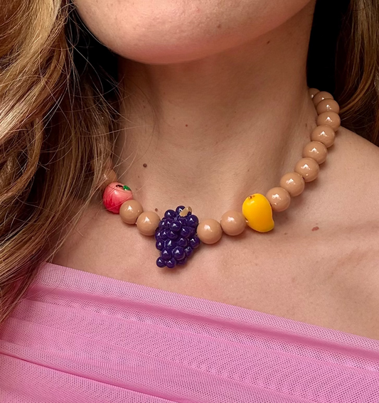 Collar bolas medianas y frutas 🍇 🍎🥭