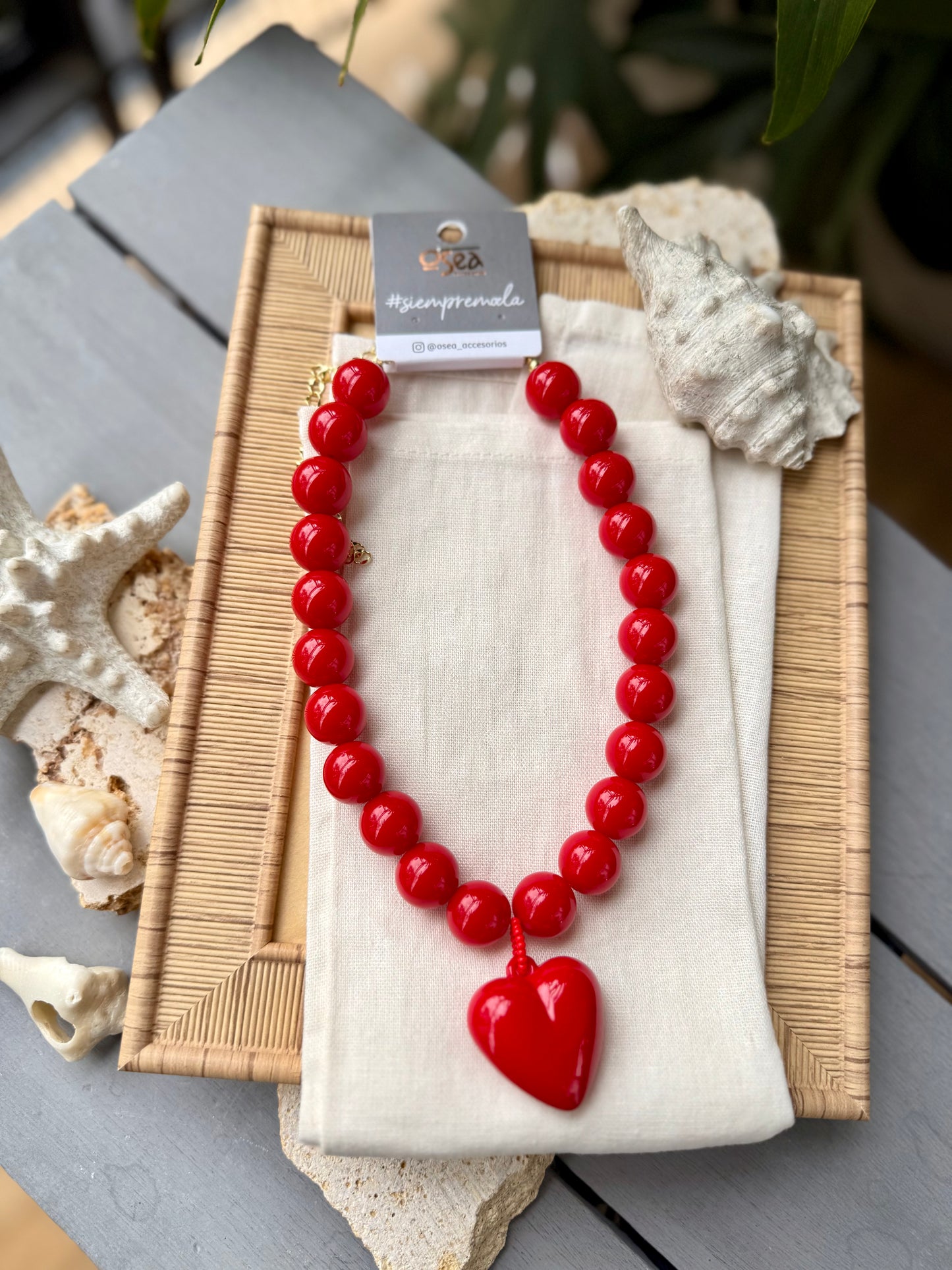 Collar bolas dije corazón