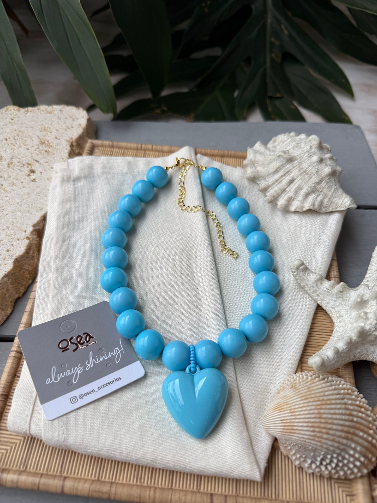Collar bolas dije corazón
