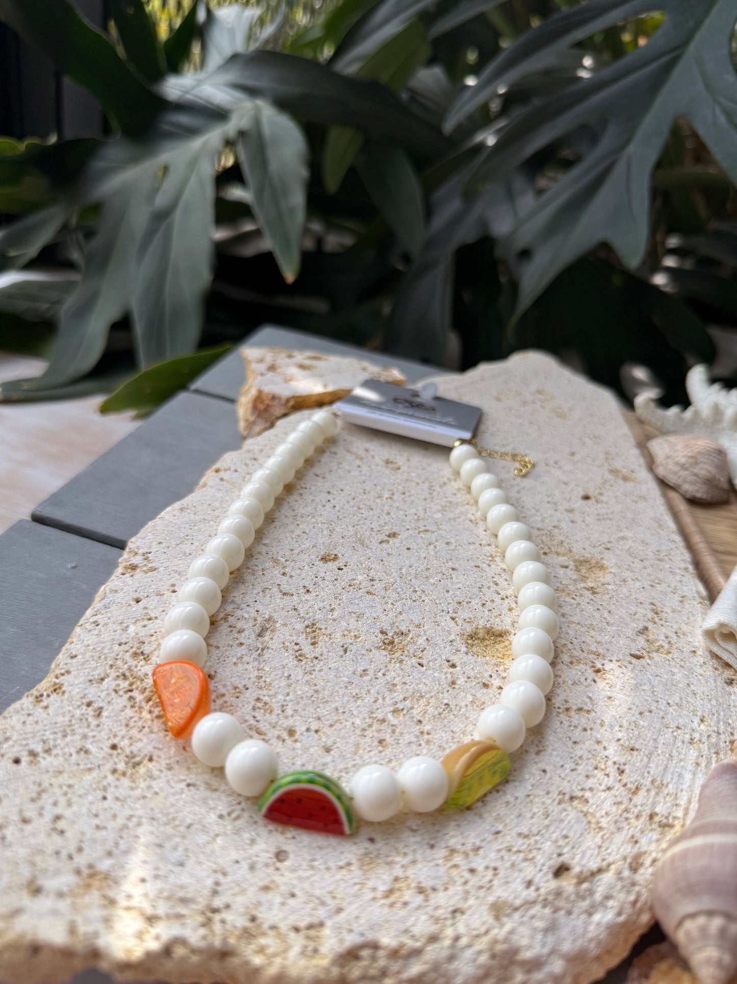 Collar corto frutas