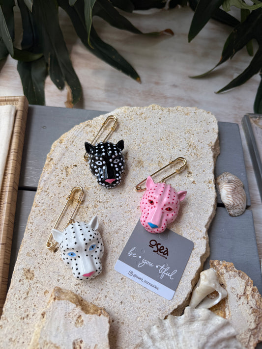 Prendedor leopardo