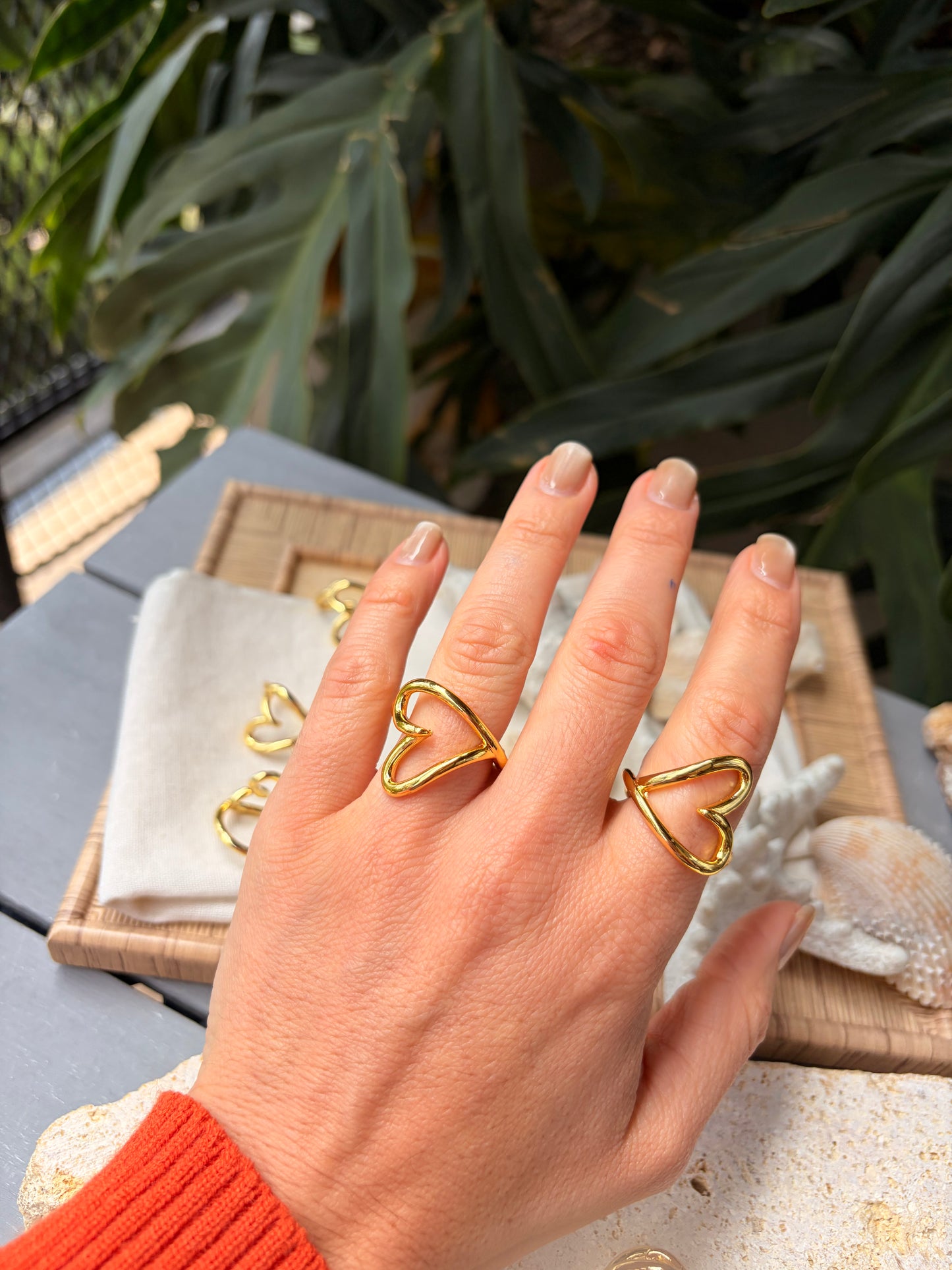 Anillo silueta corazón