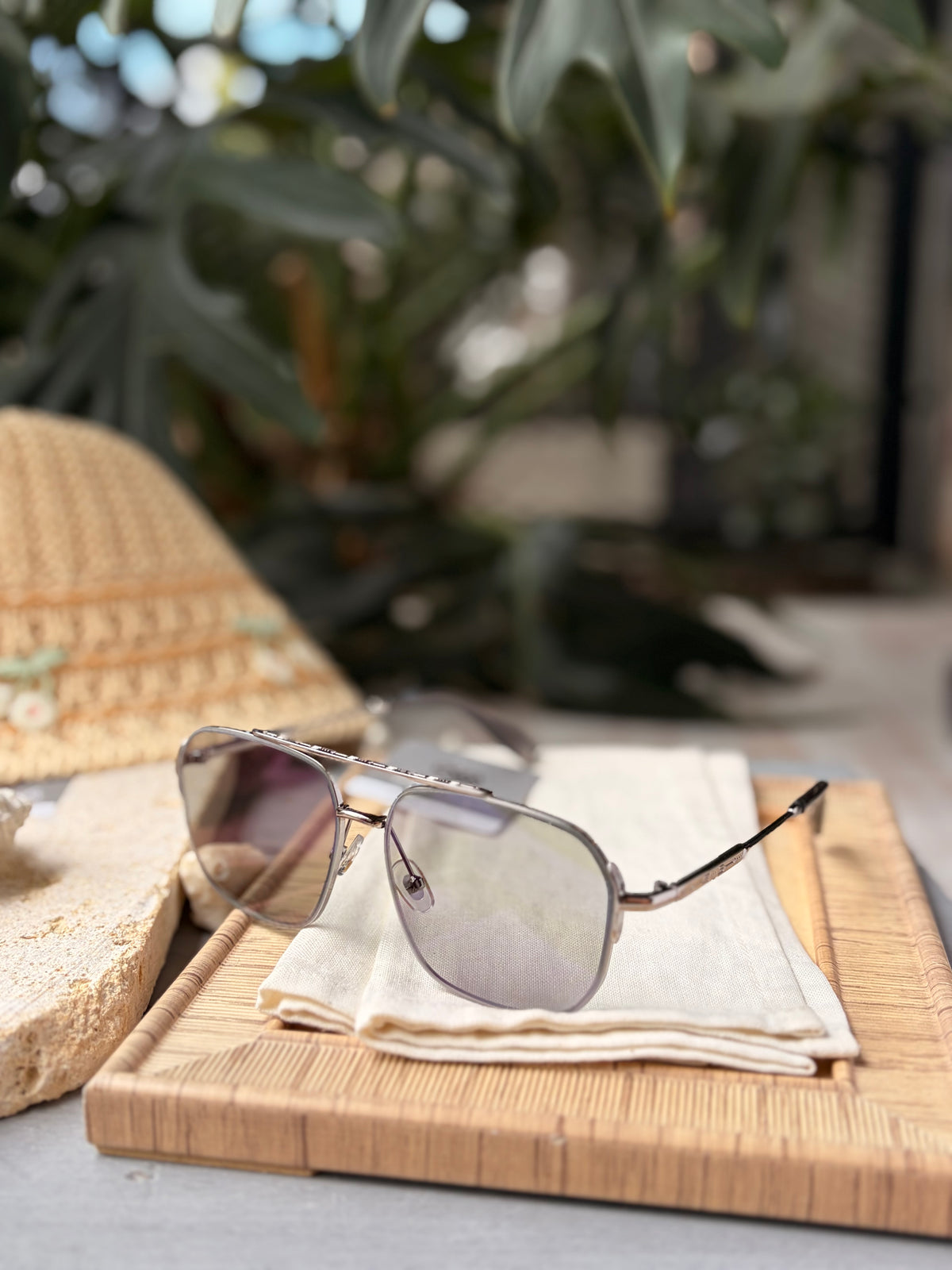 Gafas de sol con montura metálica