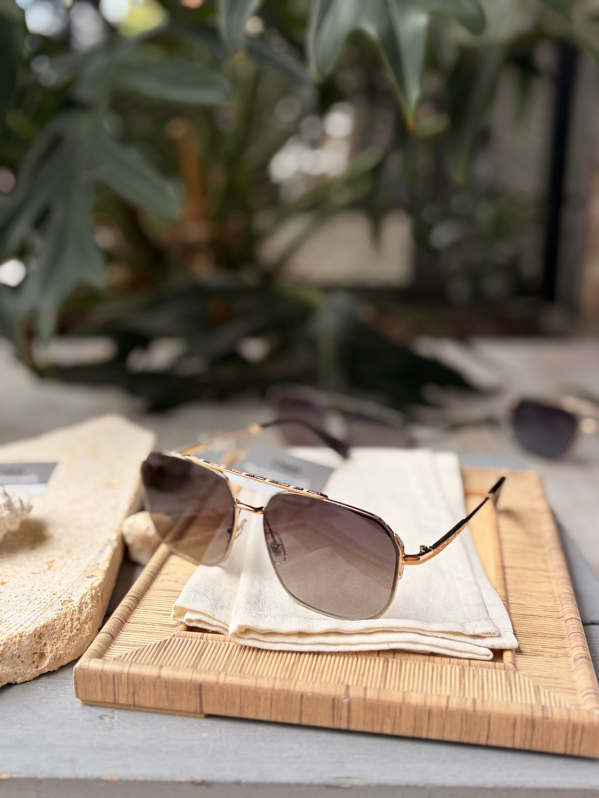 Gafas de sol con montura metálica