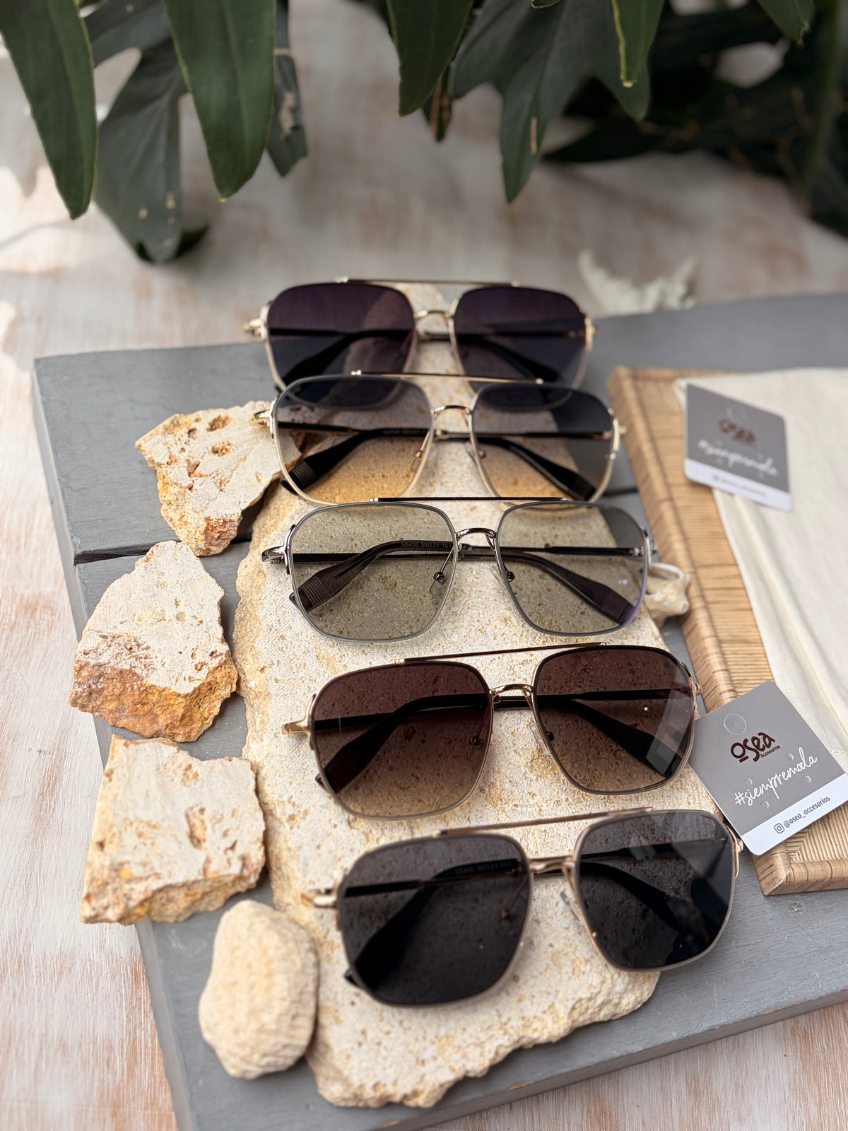 Gafas de sol con montura metálica