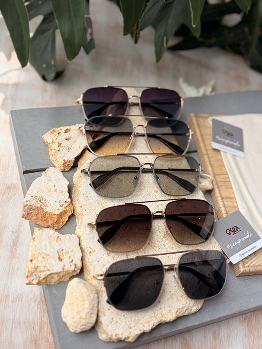 Gafas de sol con montura metálica