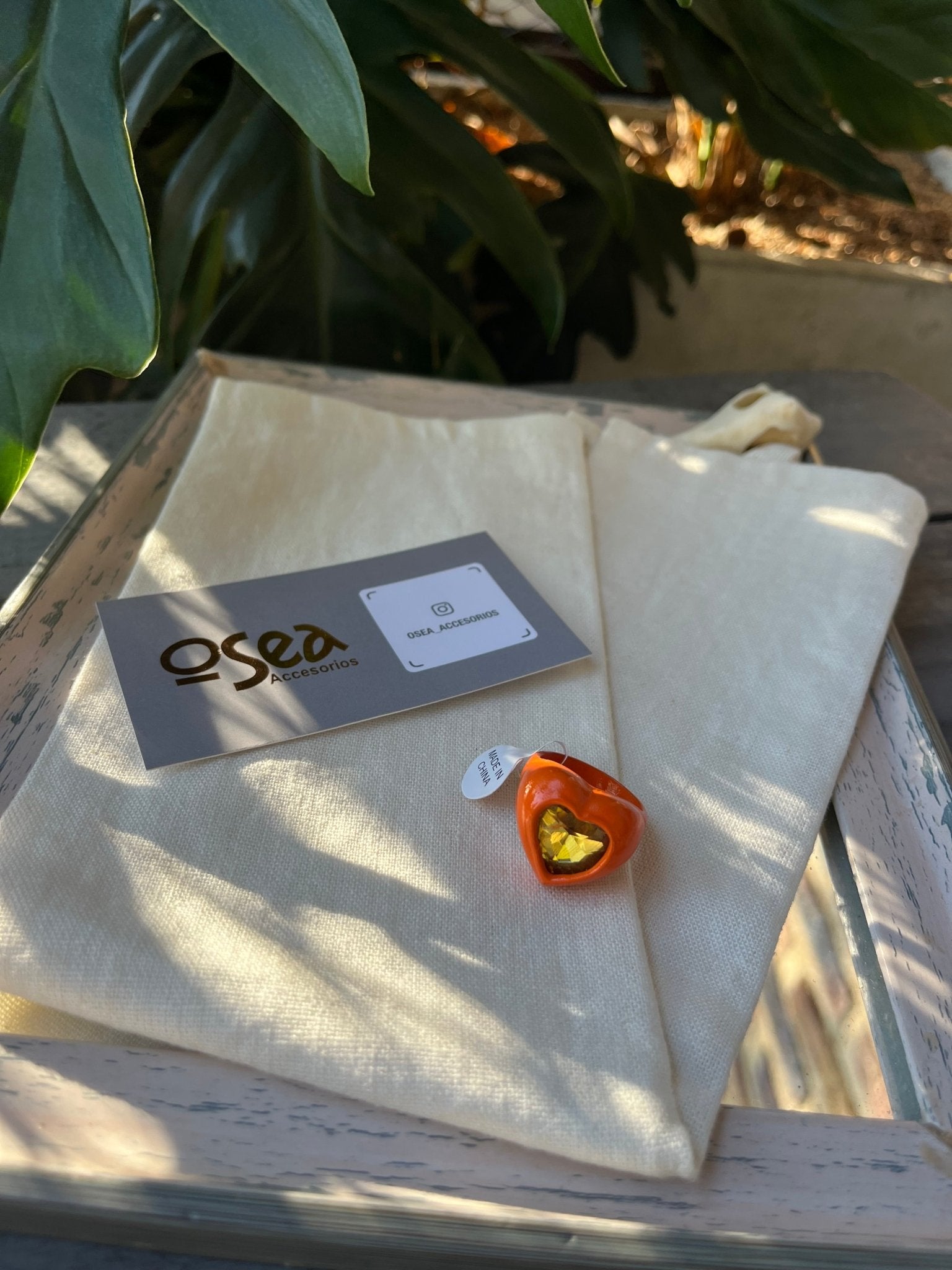 Anillo metálico de corazón en colores - Osea accesorios