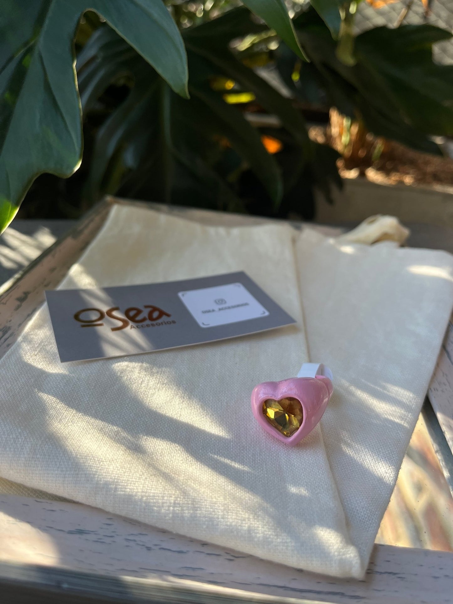 Anillo metálico de corazón en colores - Osea accesorios