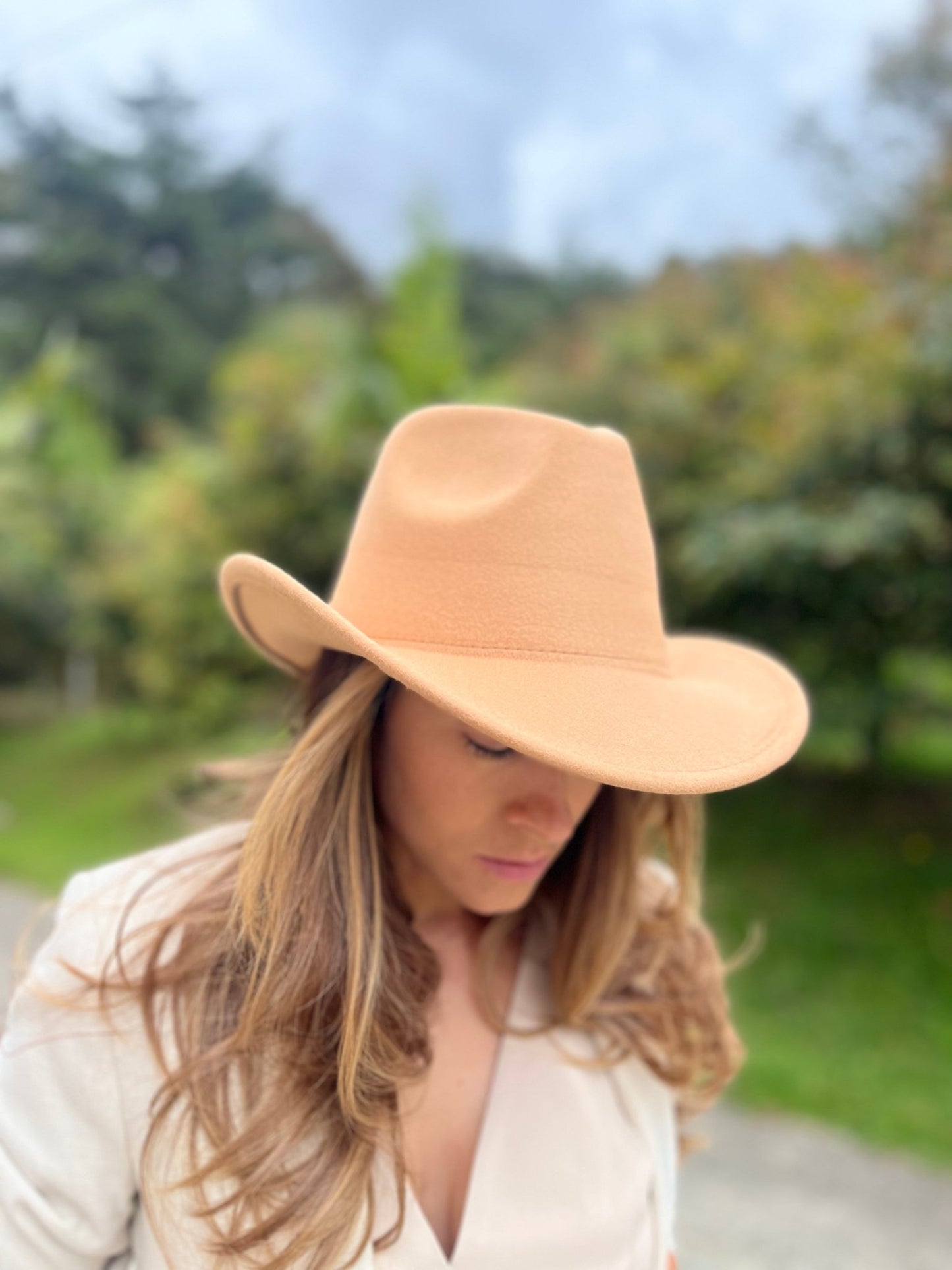 Sombrero casual tipo vaquero con estrellas - Osea accesorios